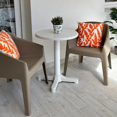 Puerto Marina Wifi Terraza 5 Pax Playa Ac بينالماذينا