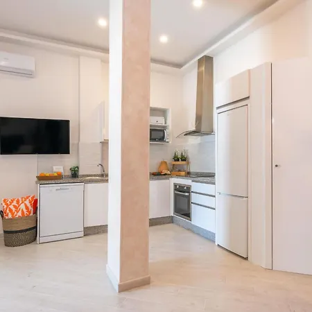 Puerto Marina Wifi Terraza 5 Pax Playa Ac شقة بينالماذينا