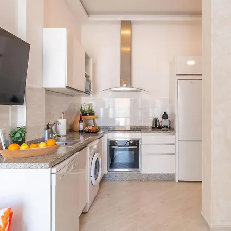 Puerto Marina Wifi Terraza 5 Pax Playa Ac * بينالماذينا